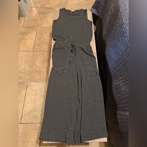 Daily Ritual Charcoal Top